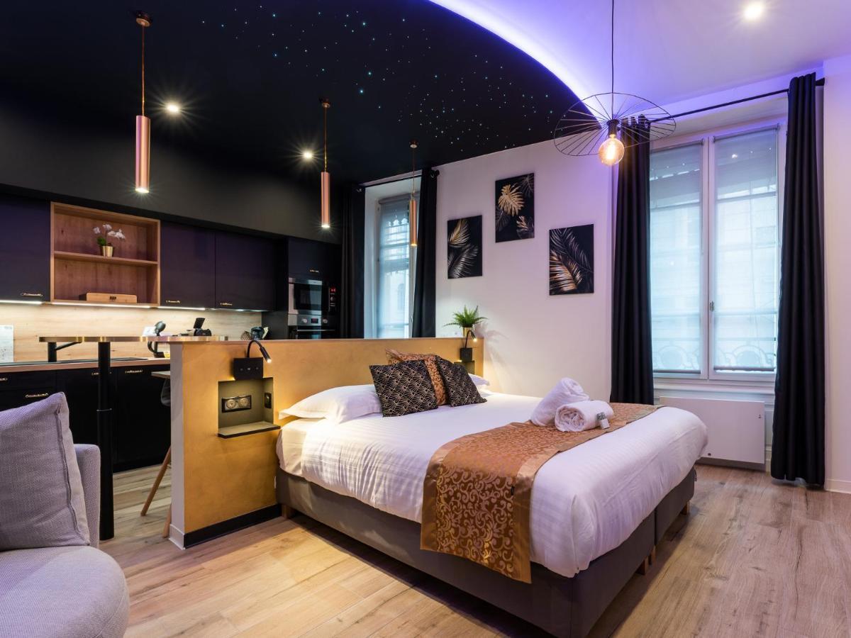 Appartement Chic Proche Bellecour Avec Parking Lyon Exterior photo