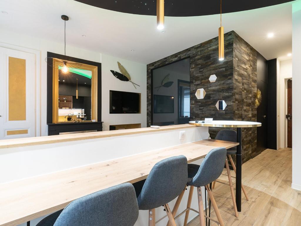 Appartement Chic Proche Bellecour Avec Parking Lyon Exterior photo
